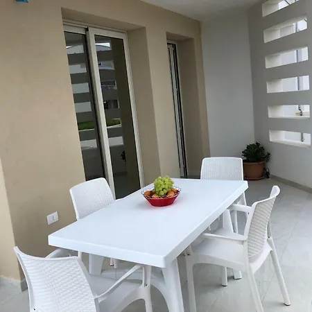 Lägenhet L'angolo Delle Dimore 6 Posti Letto *