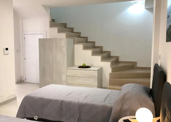 L'angolo Delle Dimore 6 Posti Letto * Otranto