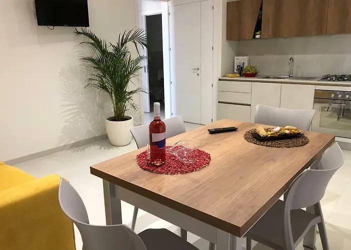 Apartamento L'angolo Delle Dimore 6 Posti Letto Otranto