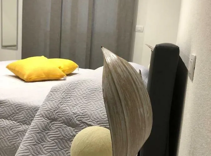 L'angolo Delle Dimore 6 Posti Letto * Otranto